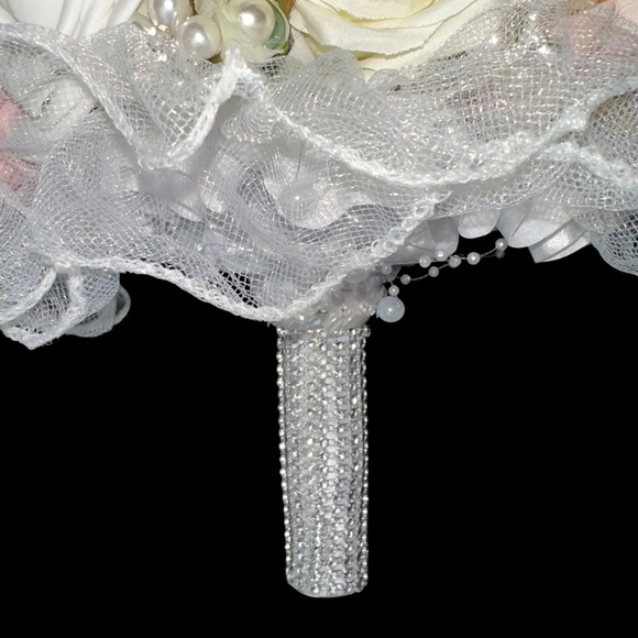Bride Wedding Bridal Flowers Floral Bouquet Rose Pearls Rhinestone Brooch NEW - Picture 7 of 15